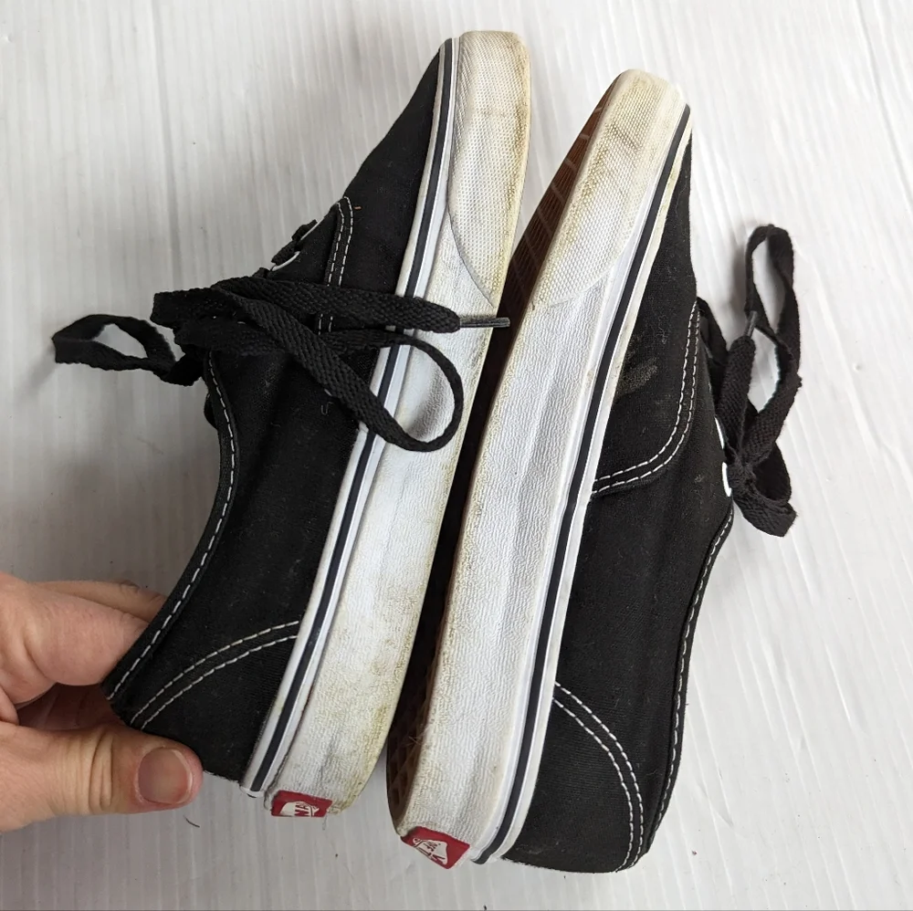 VANS authentic traditional black canvas skate shoes sneakers